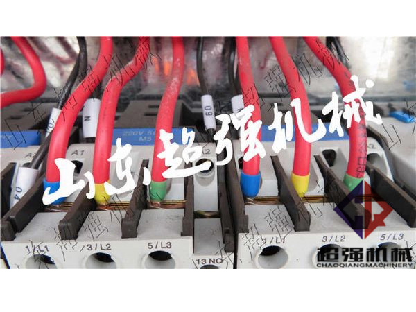 超強(qiáng)洗車(chē)機(jī)細(xì)節(jié)